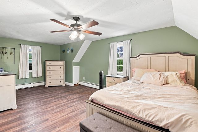 6 Westview Drive, Sutton, MA 01590