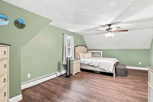 6 Westview Drive, Sutton, MA 01590