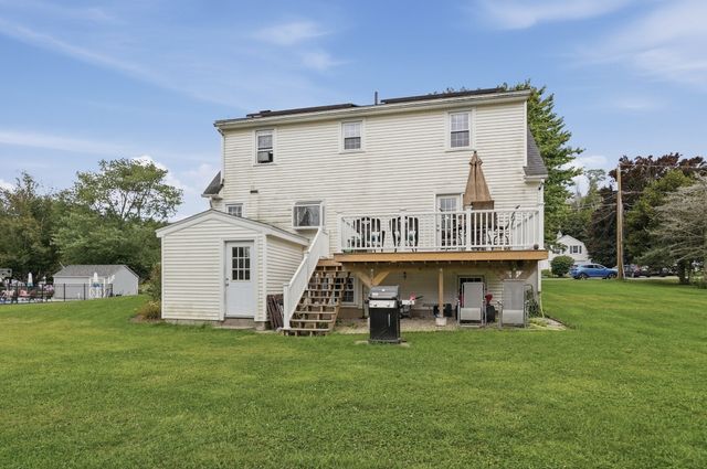 6 Westview Drive, Sutton, MA 01590