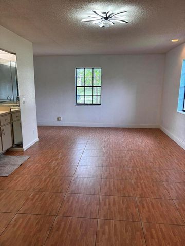 12761 Westhampton Circle, Wellington, FL 33414