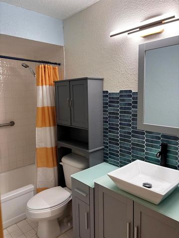 12761 Westhampton Circle, Wellington, FL 33414