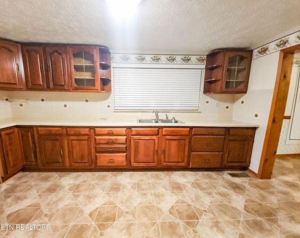 397 Circle Drive, Maynardville, TN 37807