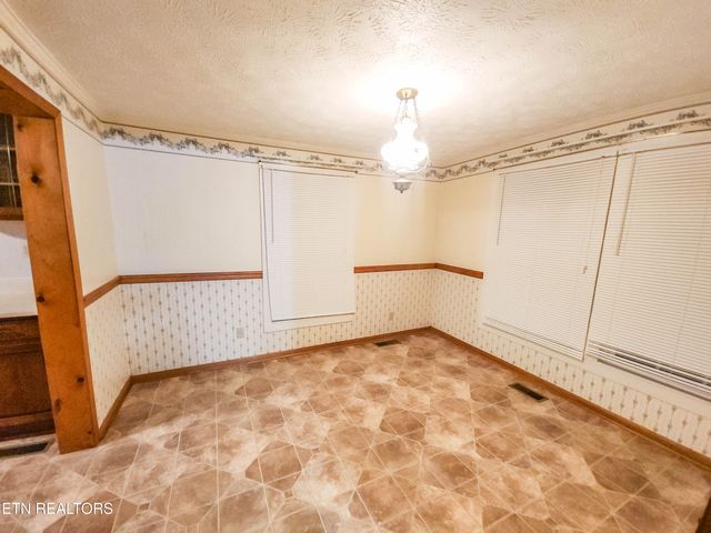 397 Circle Drive, Maynardville, TN 37807