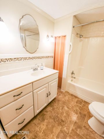 397 Circle Drive, Maynardville, TN 37807