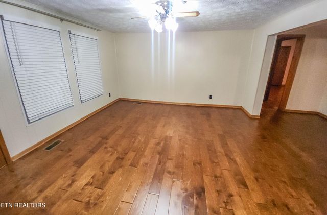 397 Circle Drive, Maynardville, TN 37807