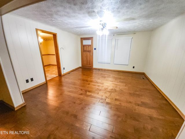 397 Circle Drive, Maynardville, TN 37807