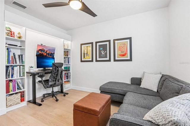 3525 W PAUL AVENUE, Tampa, FL 33611