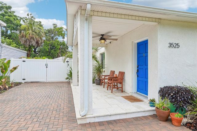 3525 W PAUL AVENUE, Tampa, FL 33611