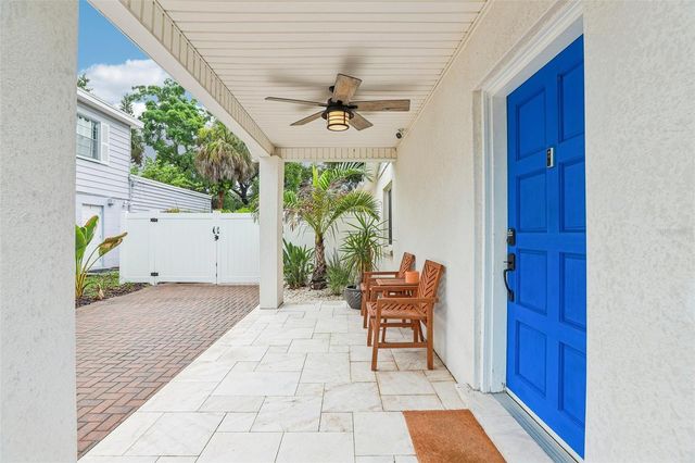 3525 W PAUL AVENUE, Tampa, FL 33611