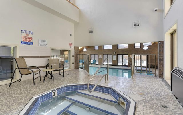 110 1st Avenue NE F806, Minneapolis, MN 55413