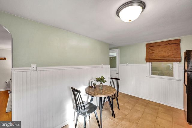 860 HESS RD, York, PA 17404