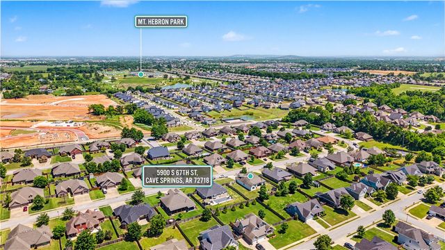 5900 S 67th Street, Cave Springs, AR 72718