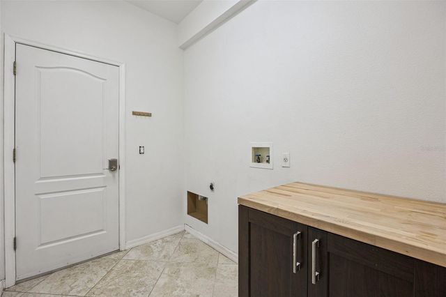 111 BISMARK COURT, Ocoee, FL 34761