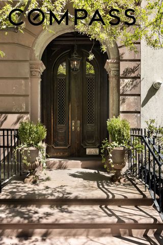 31 W 9th Street, New York City, NY 10011