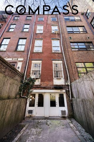 31 W 9th Street, New York City, NY 10011