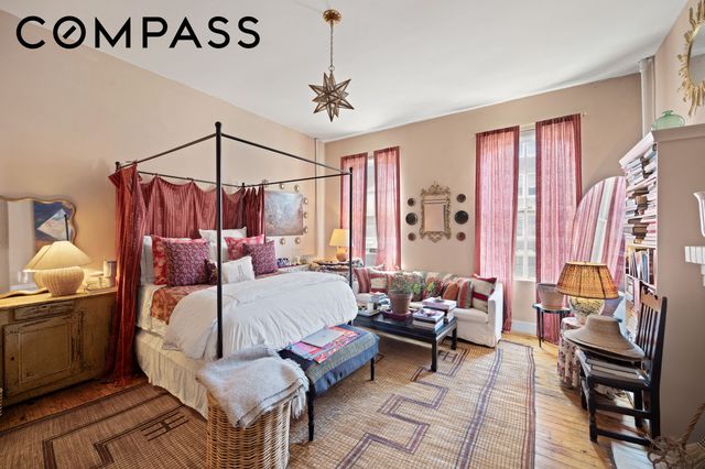 31 W 9th Street, New York City, NY 10011