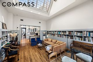 31 W 9th Street, New York City, NY 10011