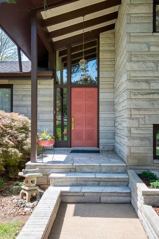 700 Lake Dr, Gallatin, TN 37066