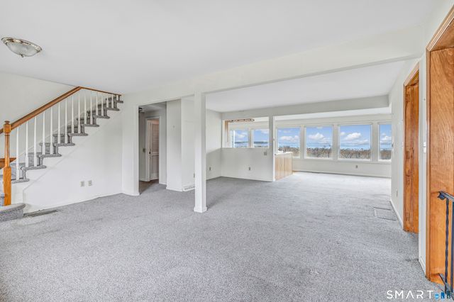 526 Riverdale Drive, Stratford, CT 06615