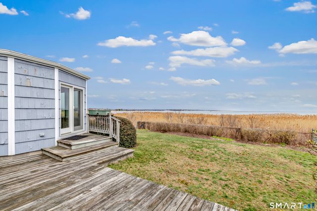 526 Riverdale Drive, Stratford, CT 06615