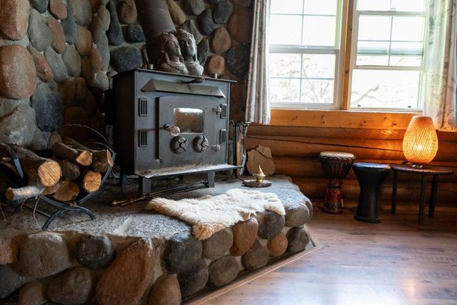 16100 Barbara Ct, Grass Valley, CA 95949