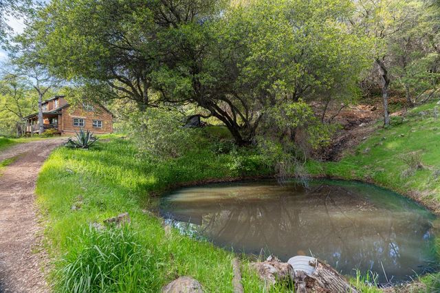 16100 Barbara Ct, Grass Valley, CA 95949