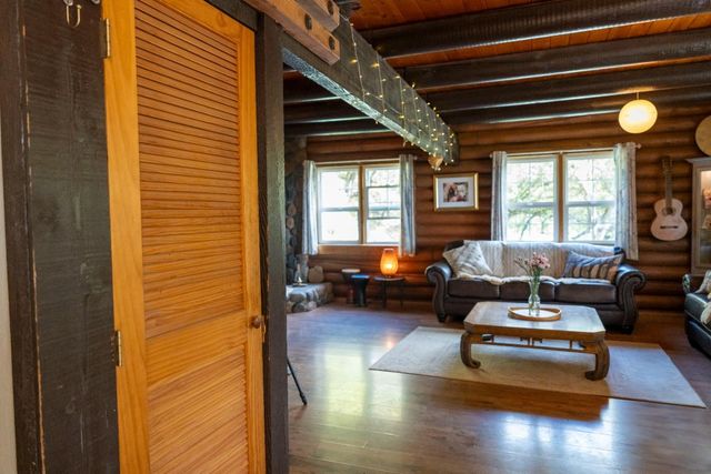 16100 Barbara Ct, Grass Valley, CA 95949