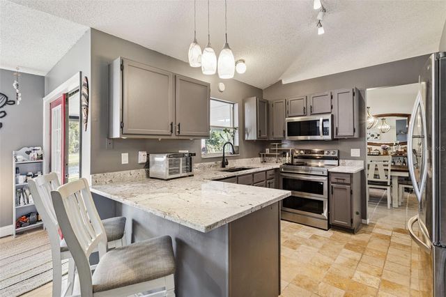 1913 EXCALIBUR DRIVE, Orlando, FL 32822