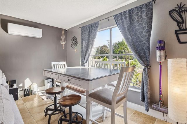 1913 EXCALIBUR DRIVE, Orlando, FL 32822