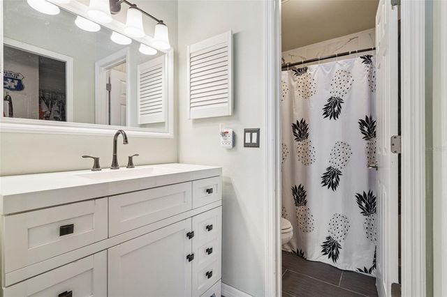 1913 EXCALIBUR DRIVE, Orlando, FL 32822