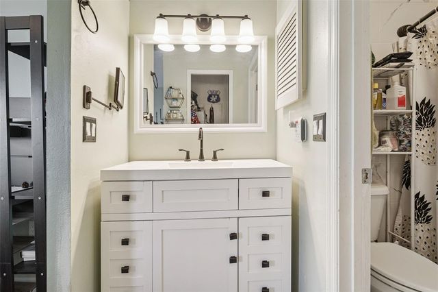 1913 EXCALIBUR DRIVE, Orlando, FL 32822