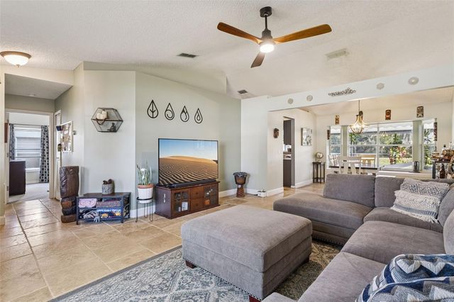 1913 EXCALIBUR DRIVE, Orlando, FL 32822