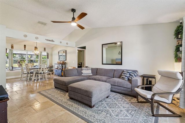 1913 EXCALIBUR DRIVE, Orlando, FL 32822