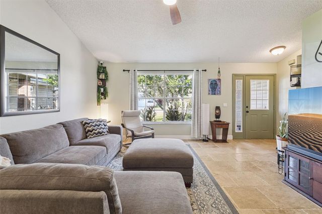 1913 EXCALIBUR DRIVE, Orlando, FL 32822