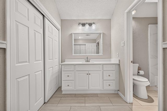 11643 Twinridge Lane, Houston, TX 77099