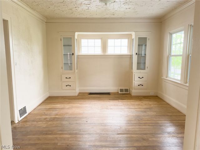 3710 Sudbury Road, Shaker Heights, OH 44120