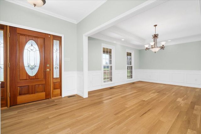 3701 Hidden Lake Lane, Lexington, KY 40516