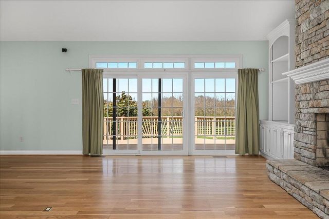 3701 Hidden Lake Lane, Lexington, KY 40516