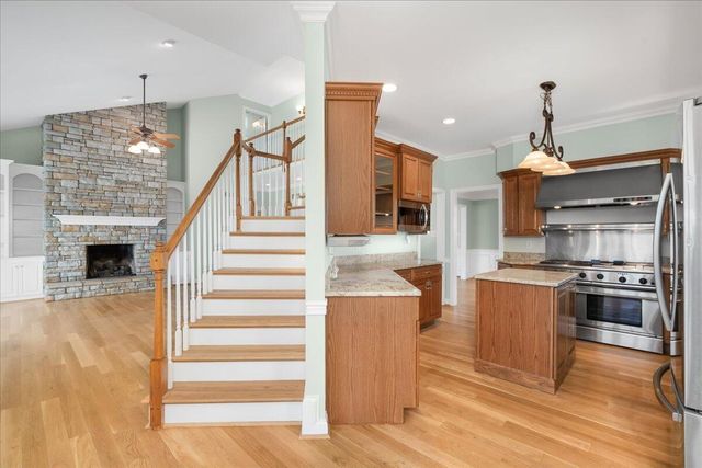 3701 Hidden Lake Lane, Lexington, KY 40516