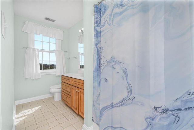 3701 Hidden Lake Lane, Lexington, KY 40516