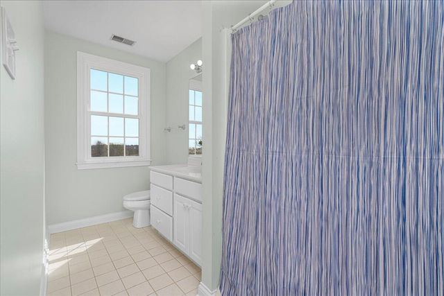 3701 Hidden Lake Lane, Lexington, KY 40516