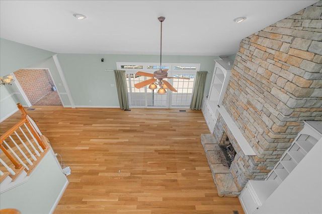 3701 Hidden Lake Lane, Lexington, KY 40516