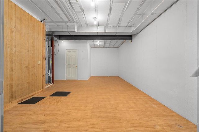 3701 Hidden Lake Lane, Lexington, KY 40516