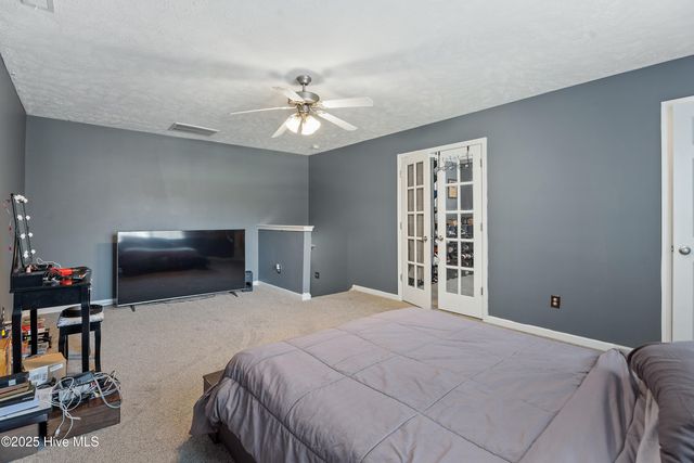 717 Lenoir Drive, Spring Lake, NC 28390