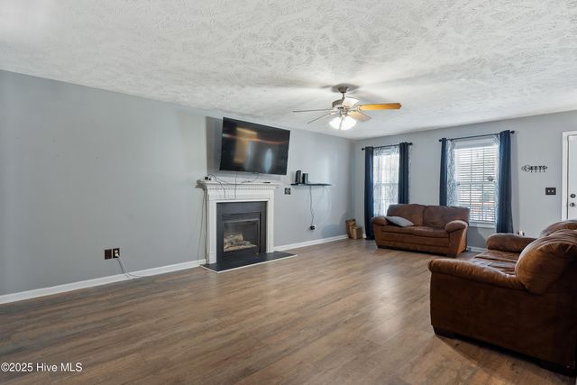 717 Lenoir Drive, Spring Lake, NC 28390