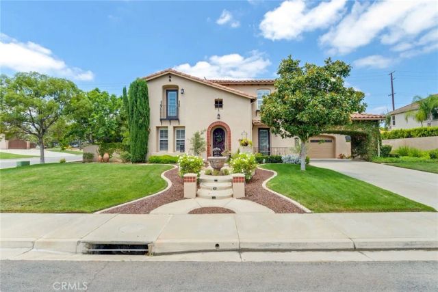 1261 Pamplona Drive, Riverside, CA 92508