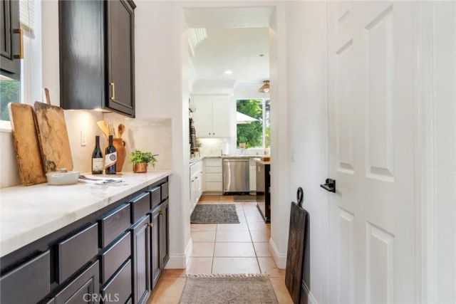 1261 Pamplona Drive, Riverside, CA 92508