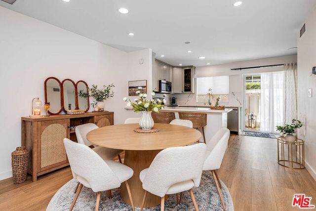 4558 Willis Avenue 121, Sherman Oaks, CA 91403