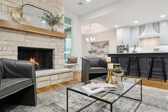 9708 E 132nd Street S, Bixby, OK 74008