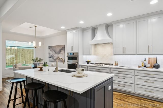 9708 E 132nd Street S, Bixby, OK 74008